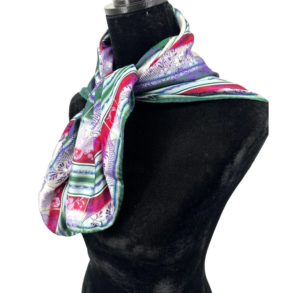 Gorsuch LTD Das Echte Bienentuch Womens Plum Mint‎ Lattice Square Silk Scarf